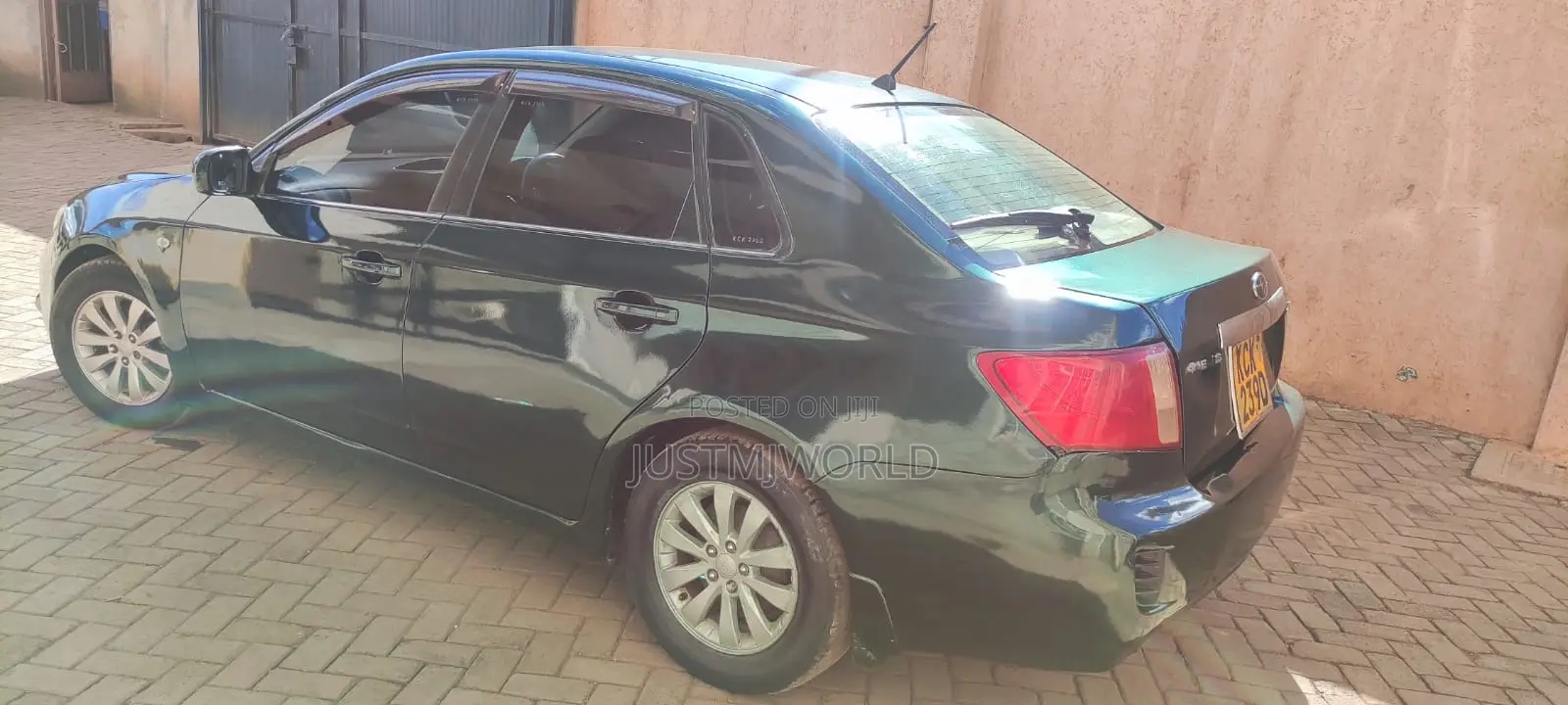 Subaru Legacy 2009 Blue