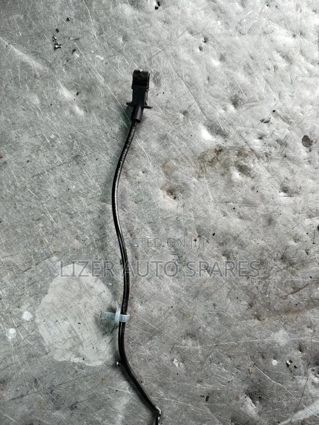 Rear Abs Sensor 4wd - thumbnail 2