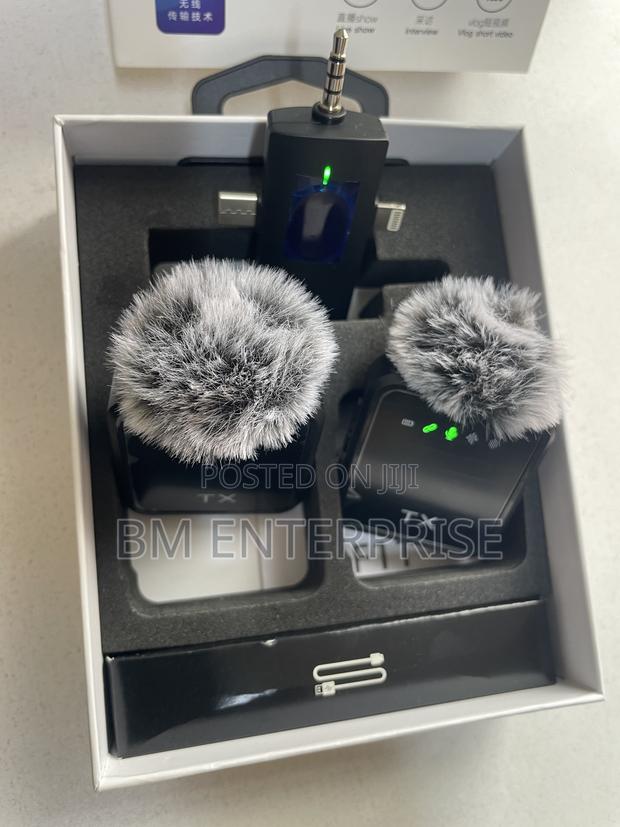 Dual Wireless Microphone (F11-2)