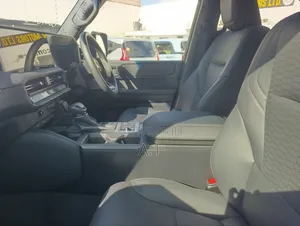 Toyota Land Cruiser Prado 2023 White
