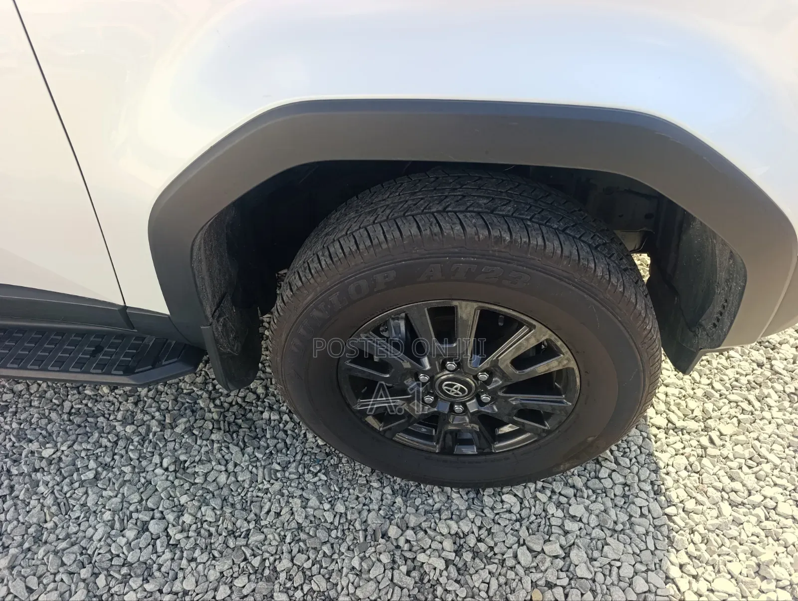 Toyota Land Cruiser Prado 2023 White