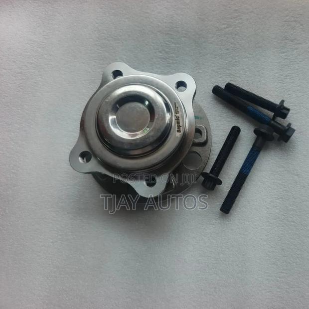 New Mercedes-Benz S W222 Front Right Wheel Bearing A