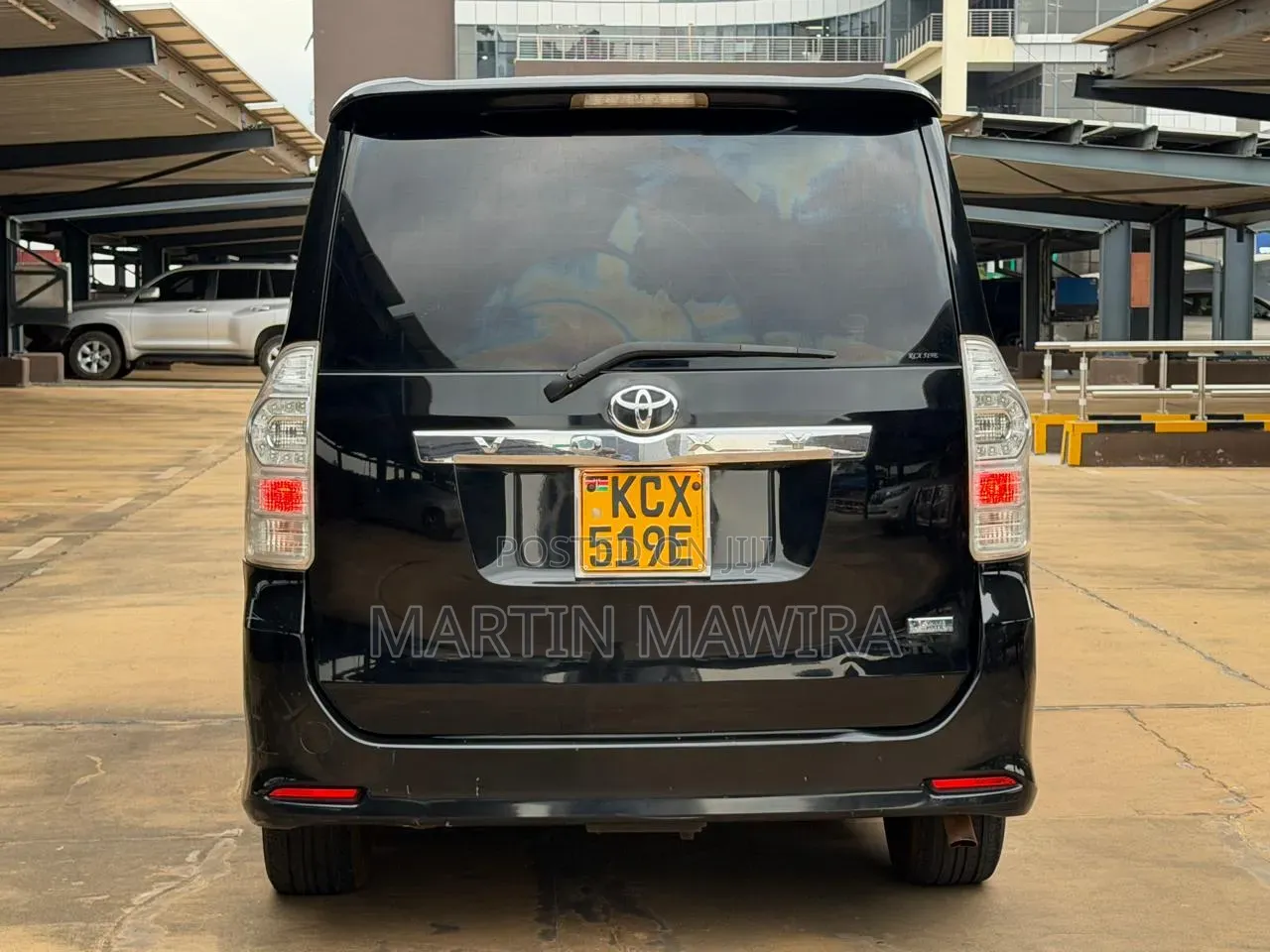 Toyota Voxy 2012 Black