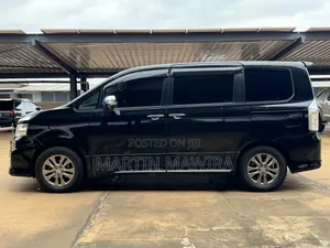 Toyota Voxy 2012 Black