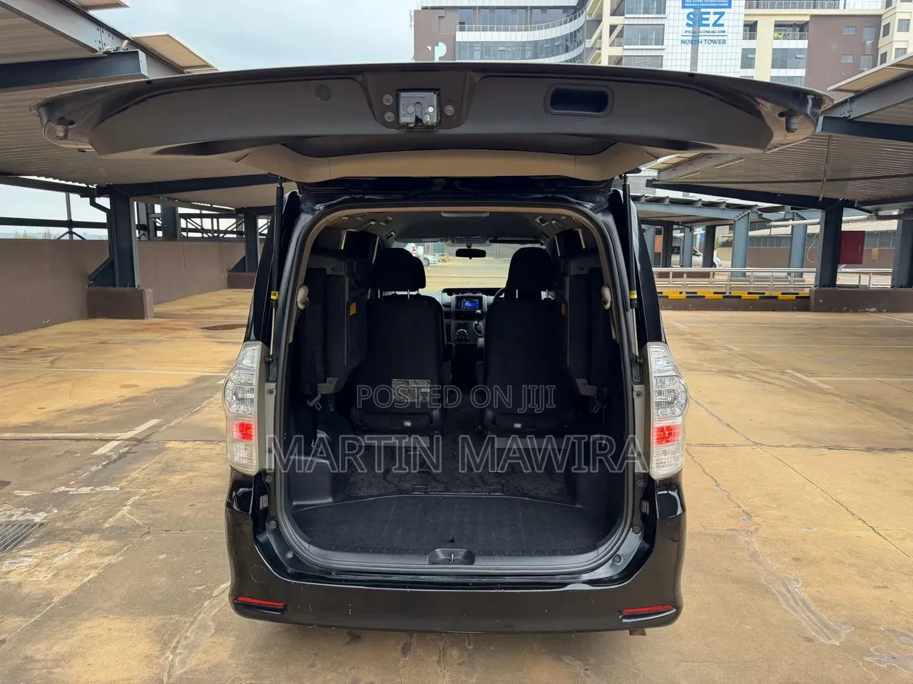 Toyota Voxy 2012 Black