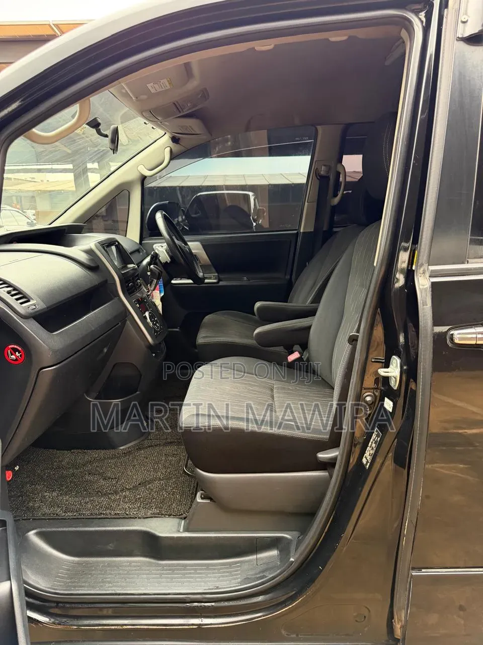 Toyota Voxy 2012 Black