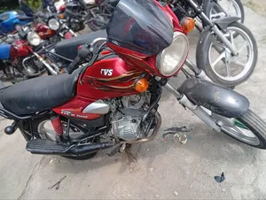 TVS HLX Plus ES 2024 Red