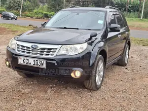 Subaru Forester 2011 Black