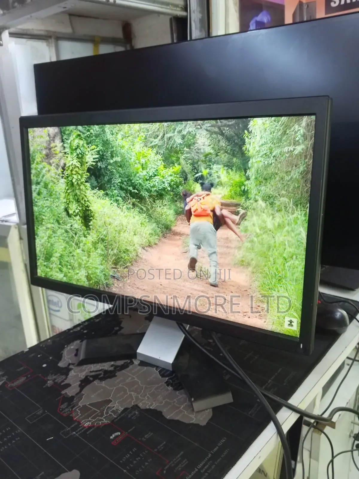 19 Inches Dell TFT Monitors