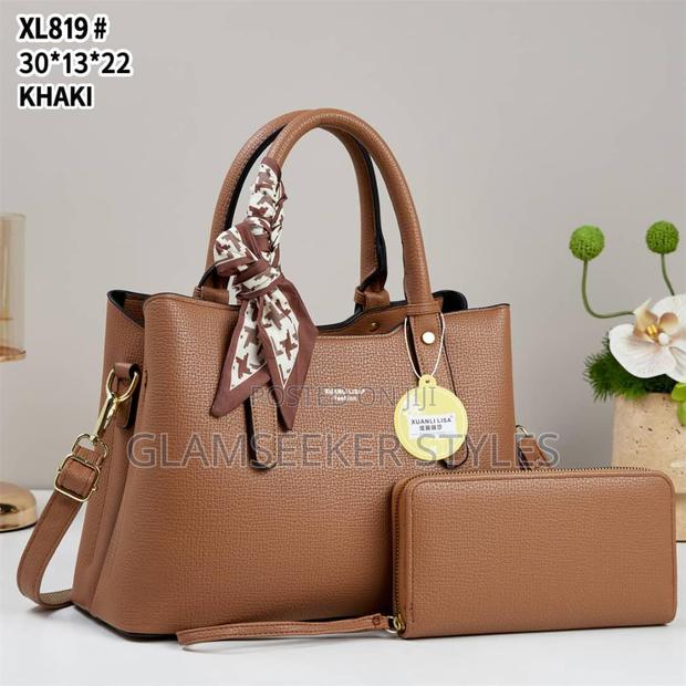 Elegant Ladies Handbag Set With Matching Pouch - Grey - thumbnail 5