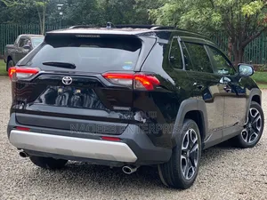 Toyota RAV4 Adventure AWD 2020 Black