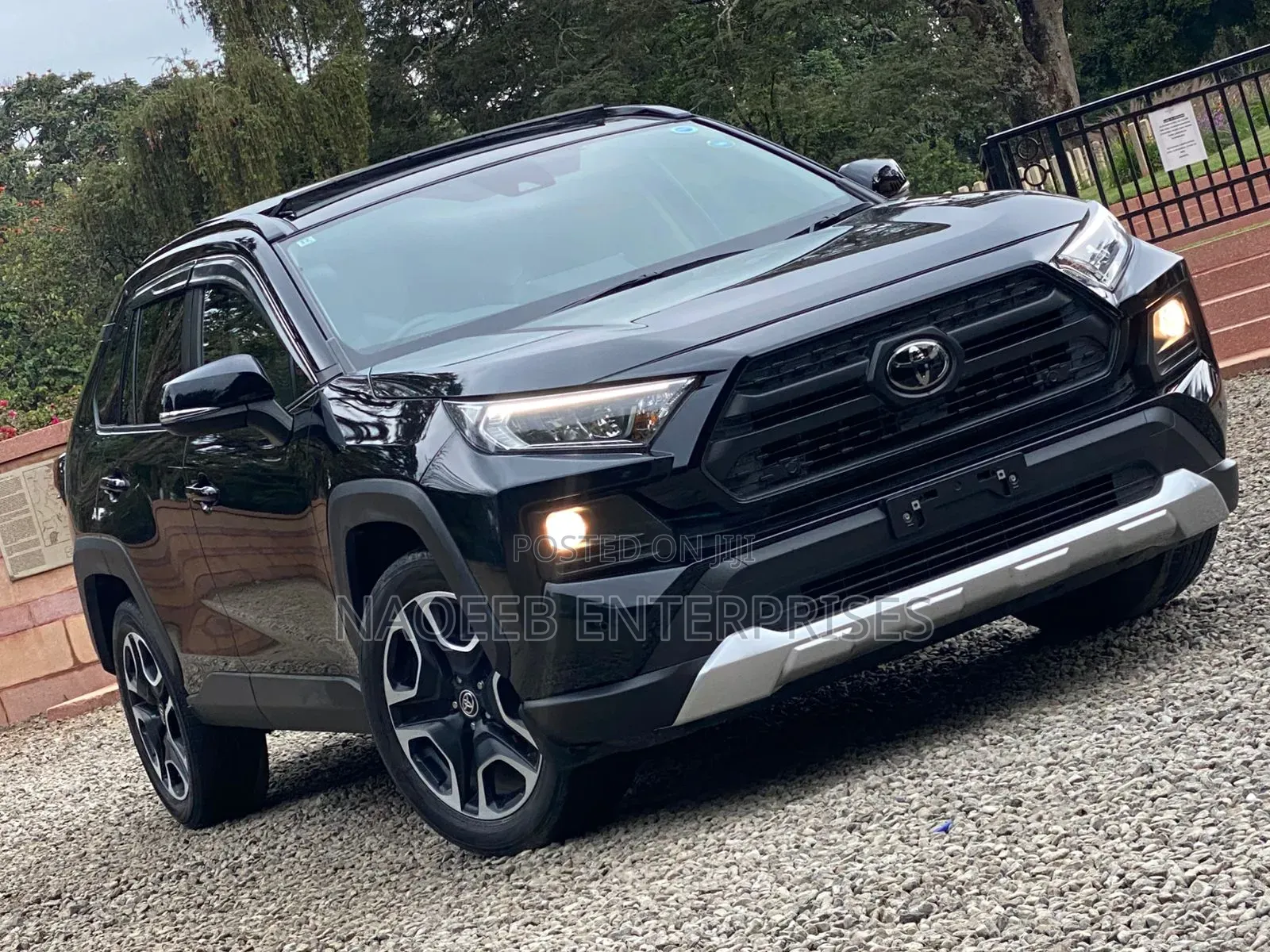 Toyota RAV4 Adventure AWD 2020 Black