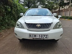 Toyota Harrier 2010 Off white