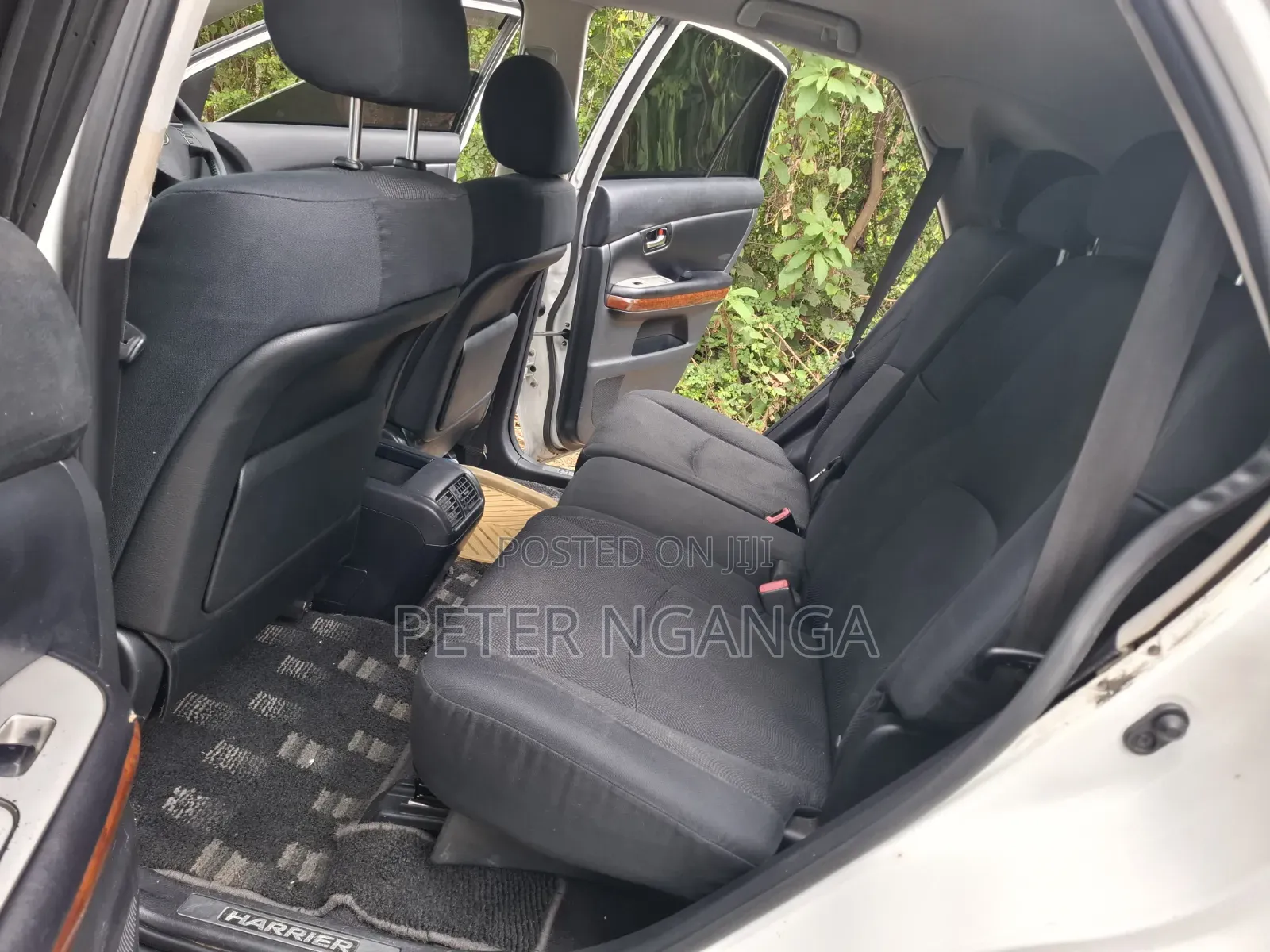 Toyota Harrier 2010 Off white