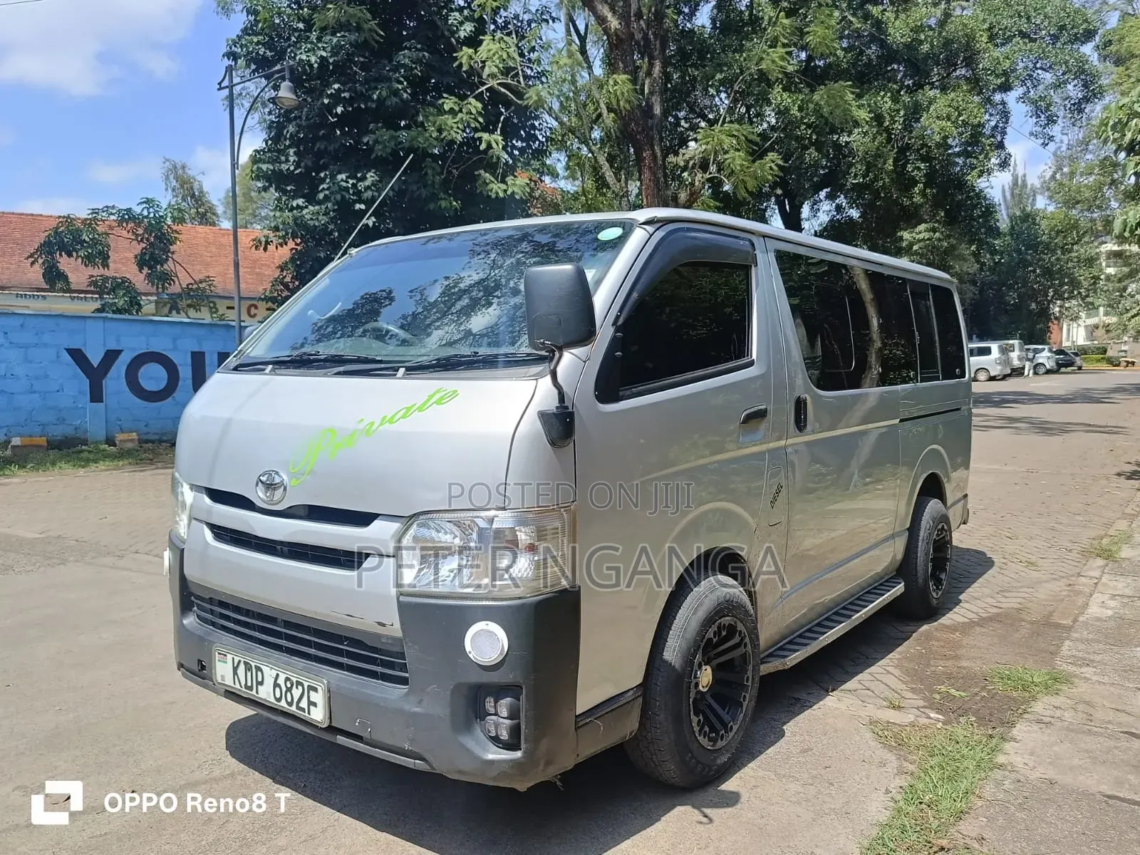 Toyota HiAce 2016 Silver