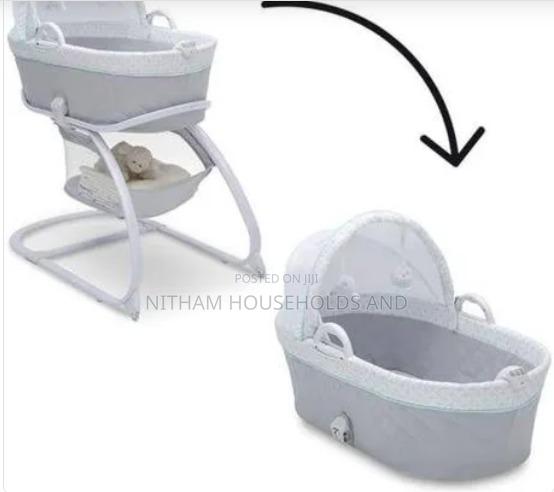 2 in 1 Deluxe Baby Bassinet Moses Basket Baby Bed With Stand