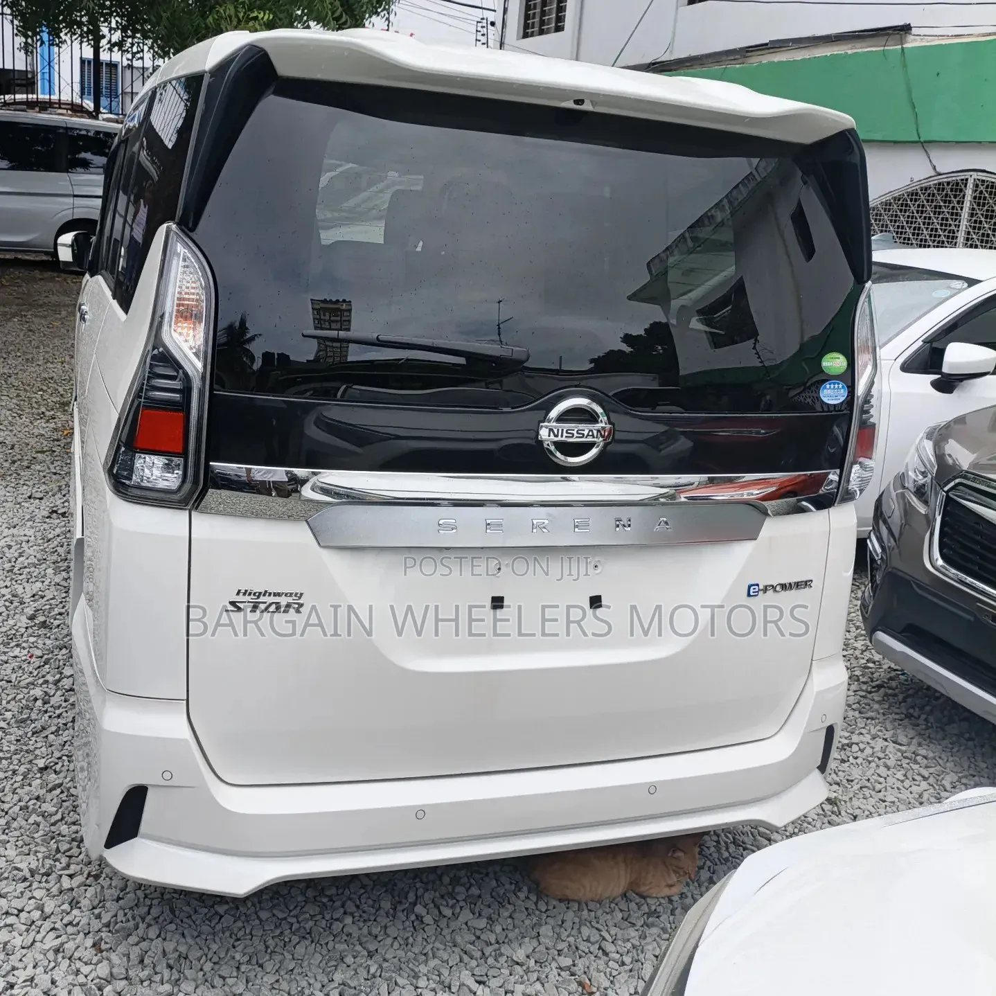 Nissan Serena 2019 White