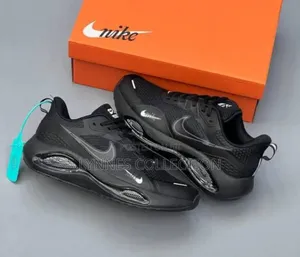 Nike Zoom Running Shoes – Lightweight Performance Sneakers