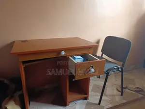 Reading Desk 0.8m
