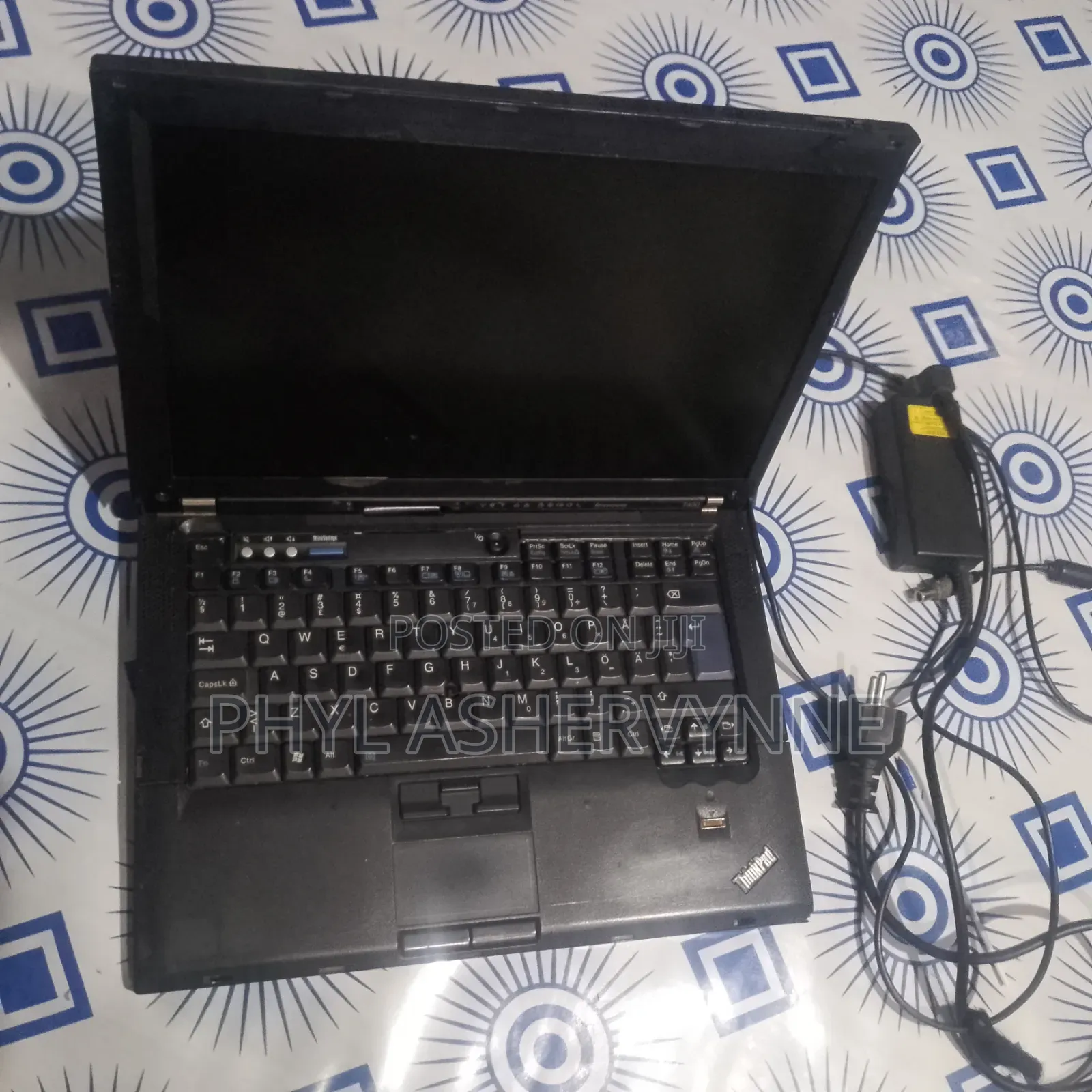 Laptop Lenovo ThinkPad X1 Carbon 4GB Intel Core i3 SSHD (Hybrid) 500GB