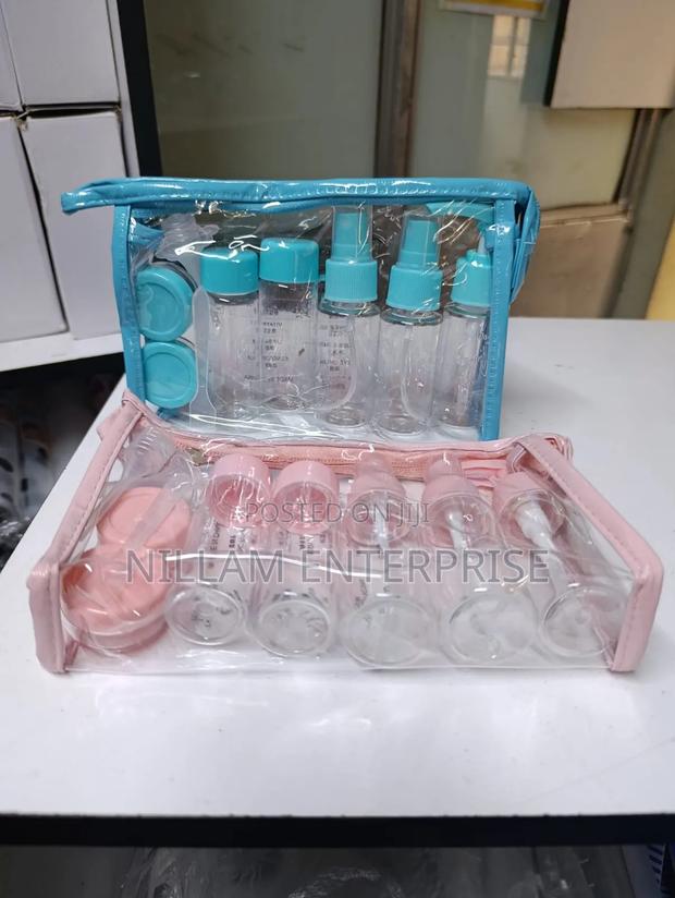 10pcs Refillable Travel Lotion Bottles Kit. - thumbnail 3