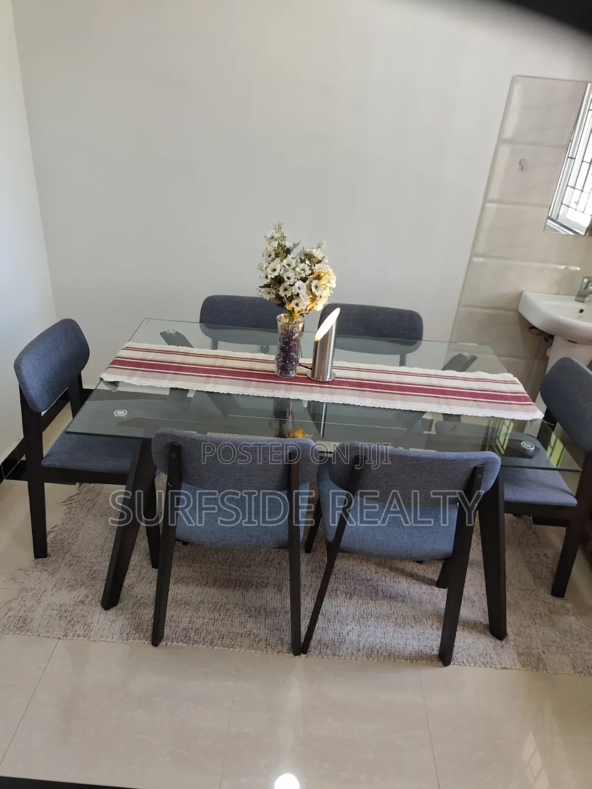 6 Seater Dinning Table