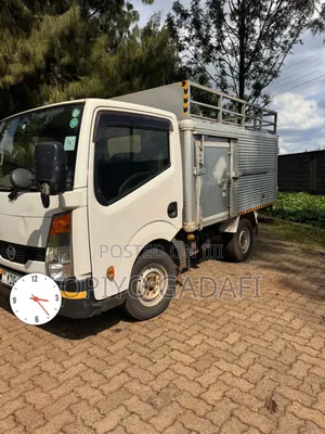 Nissan Clipper 2015 White