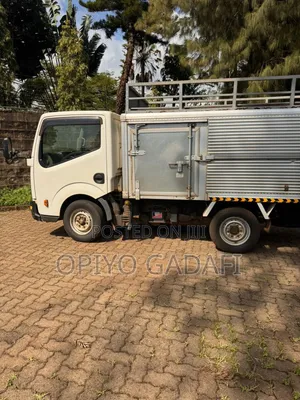 Nissan Clipper 2015 White
