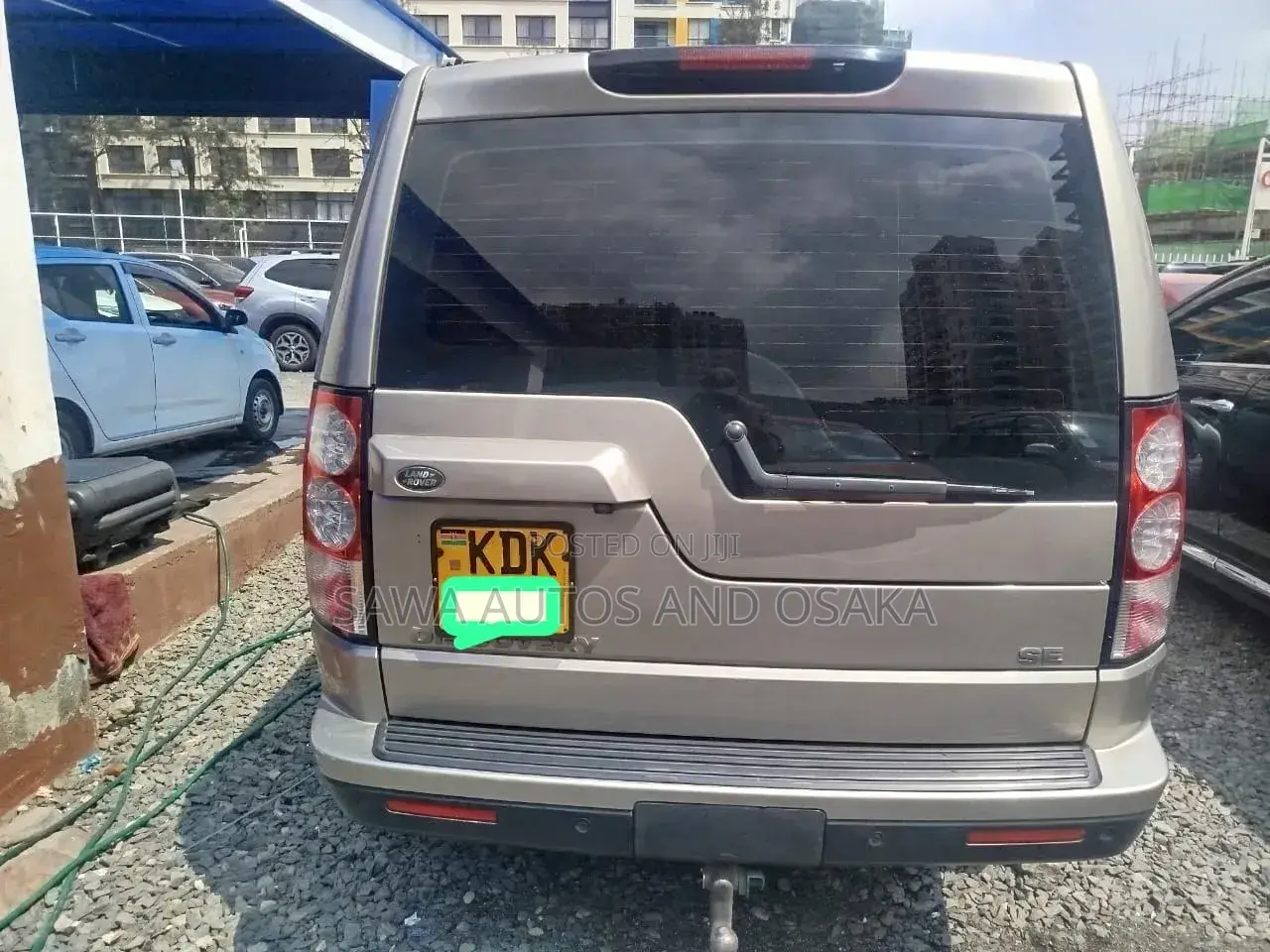 Land Rover Discovery 2015 Gold