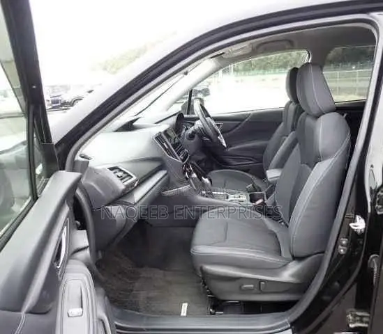 Subaru Forester Premium AWD 2019 Black
