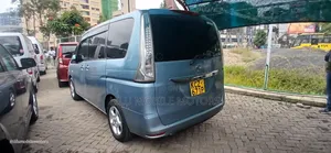 Nissan Serena 2013 Blue