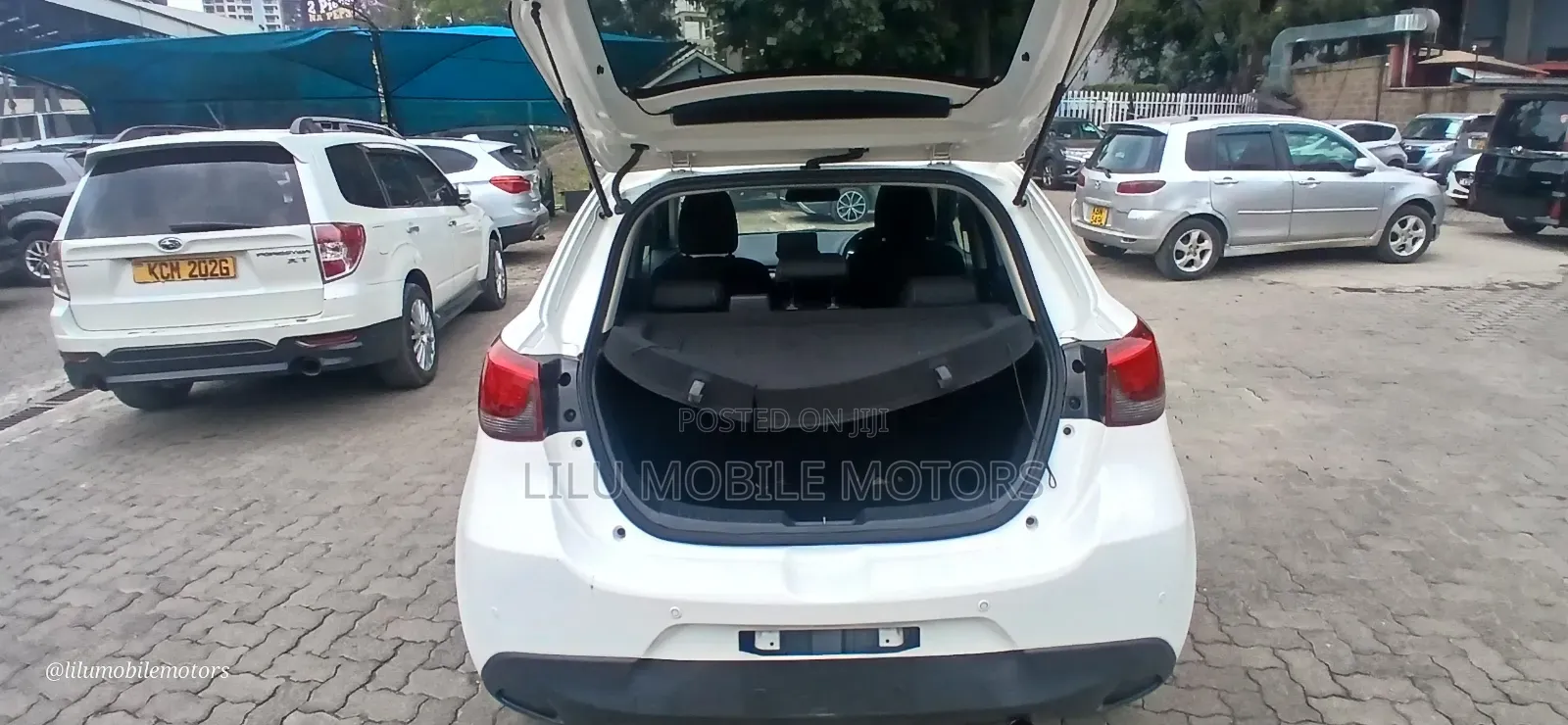 Mazda Demio 2019 White