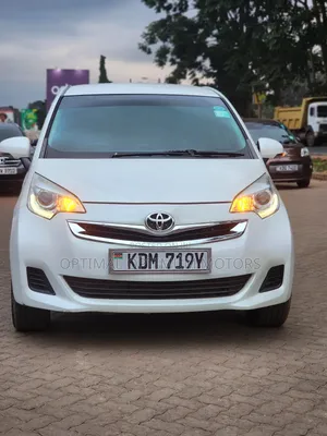 Toyota Ractis 2015 White