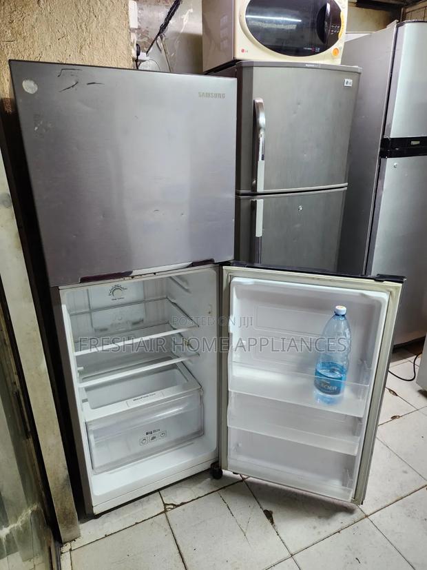 Samsung Power Saving Double Fridge - thumbnail 2