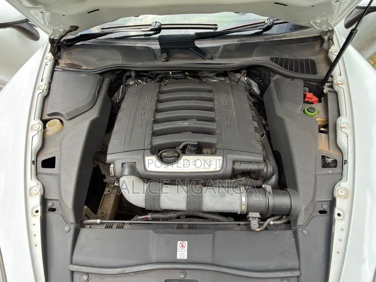 Porsche Cayenne 2014 White