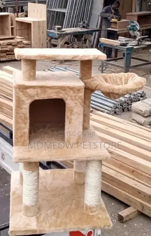 Cat Trees and Cat Towers, Scratcher