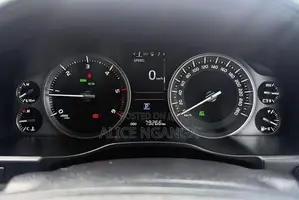 Toyota Land Cruiser 2019 Silver