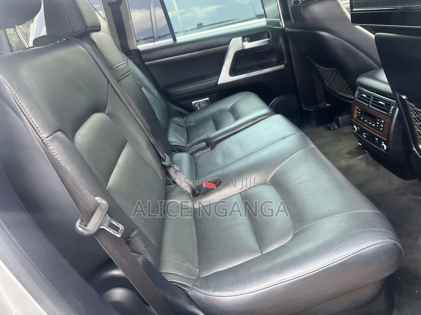 Toyota Land Cruiser 2019 Silver