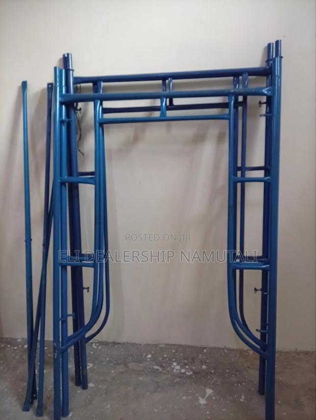 Durable Masonry and Painting Scaffold Frame