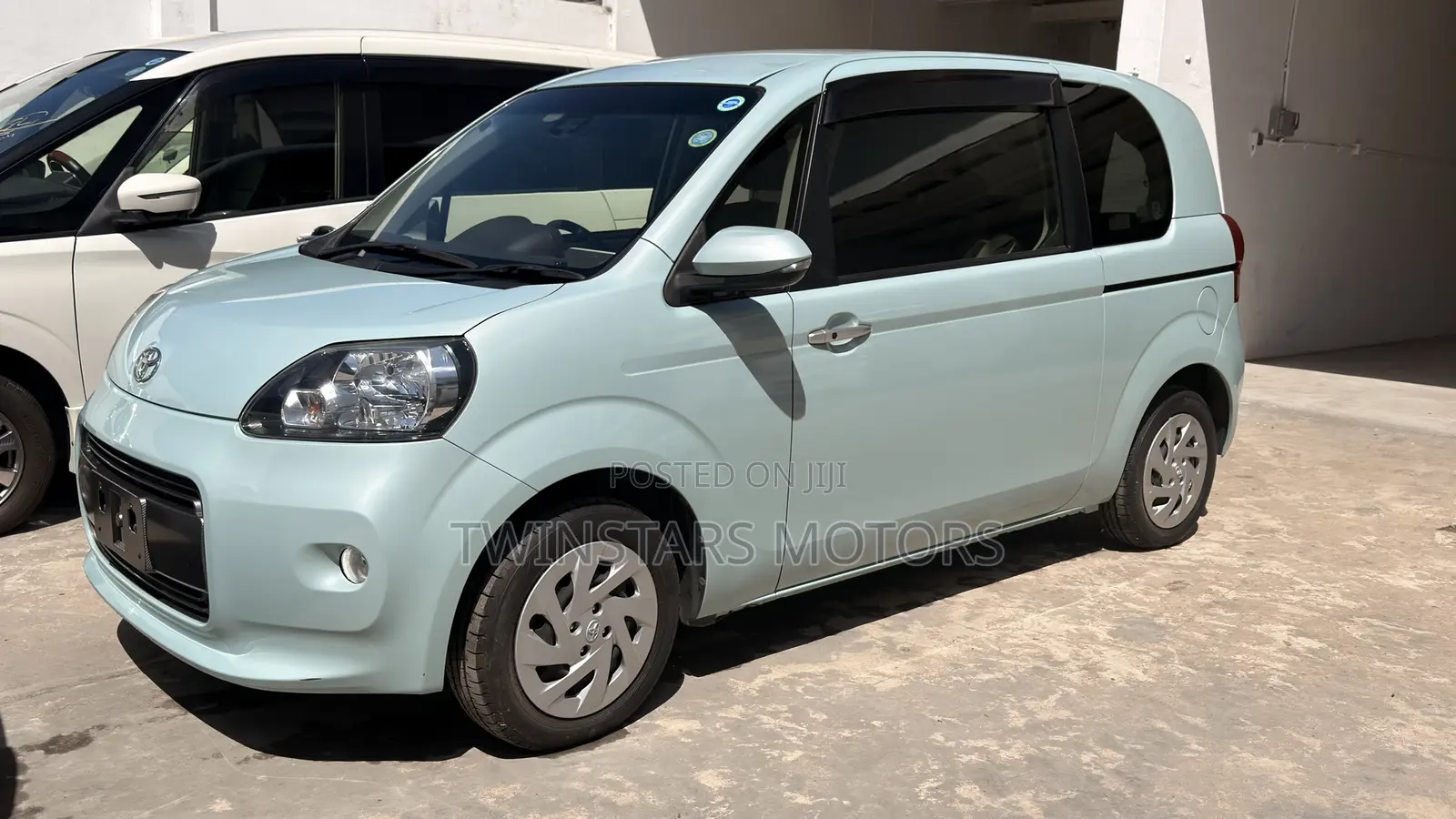 Toyota Porte 1.5 FWD 2020 Yellow