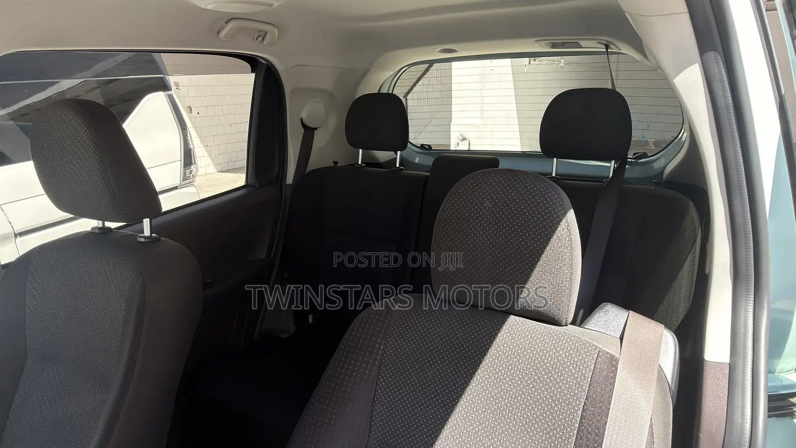 Toyota Porte 1.5 FWD 2020 Yellow