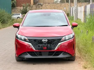 Nissan Note 1.2 Hybrid 2021 Red
