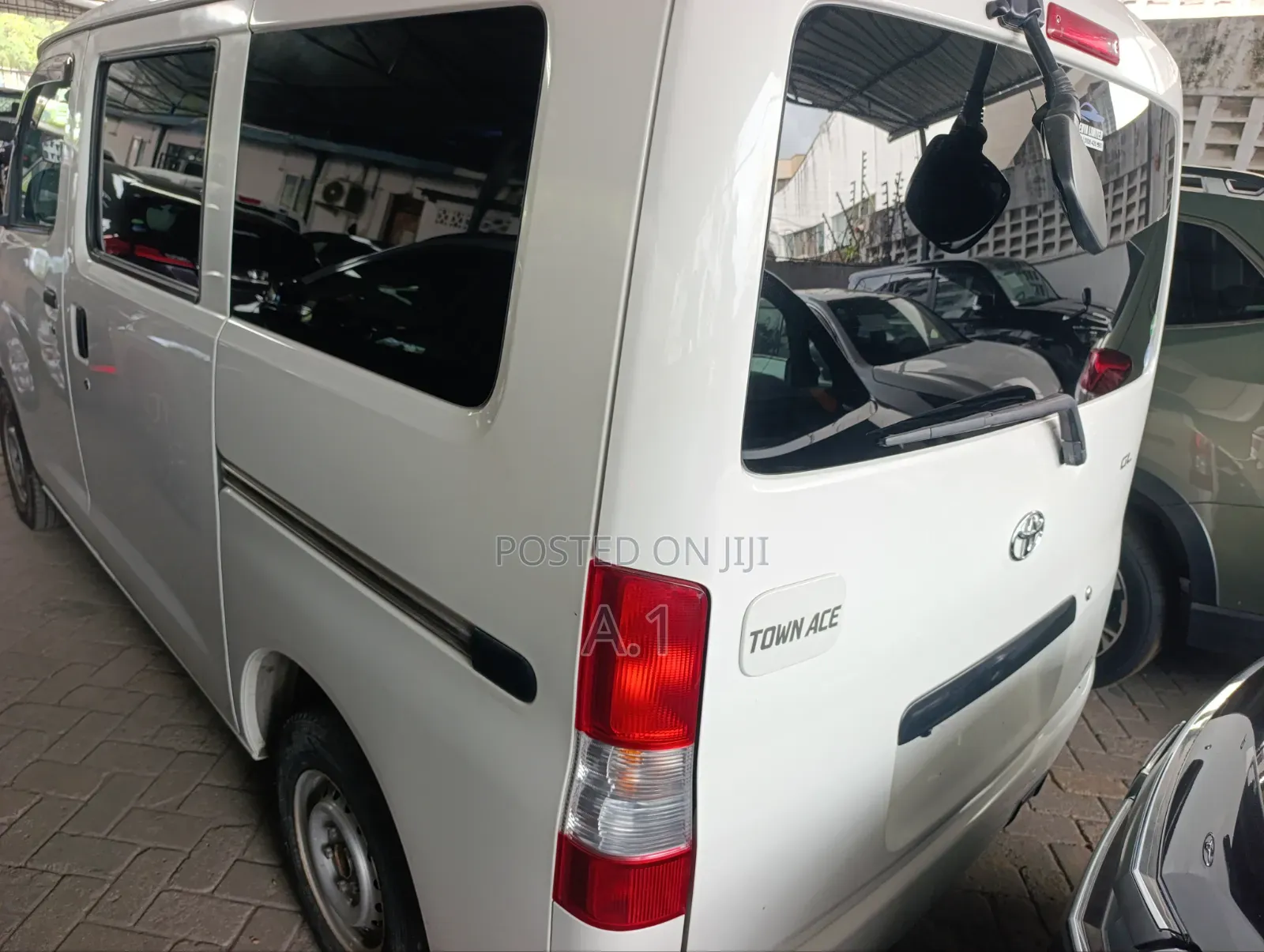 Toyota TownAce 2019 White