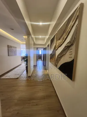 6bdrm Duplex in Parklands/Highridge for sale