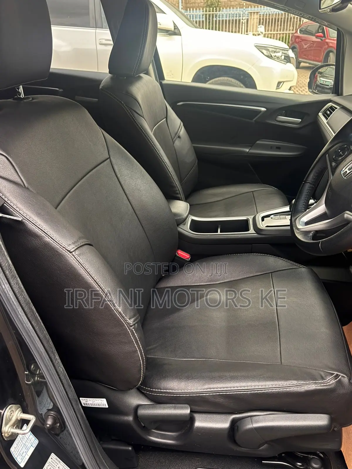 Honda Shuttle 1.5 Hybrid 2WD 2019 Black