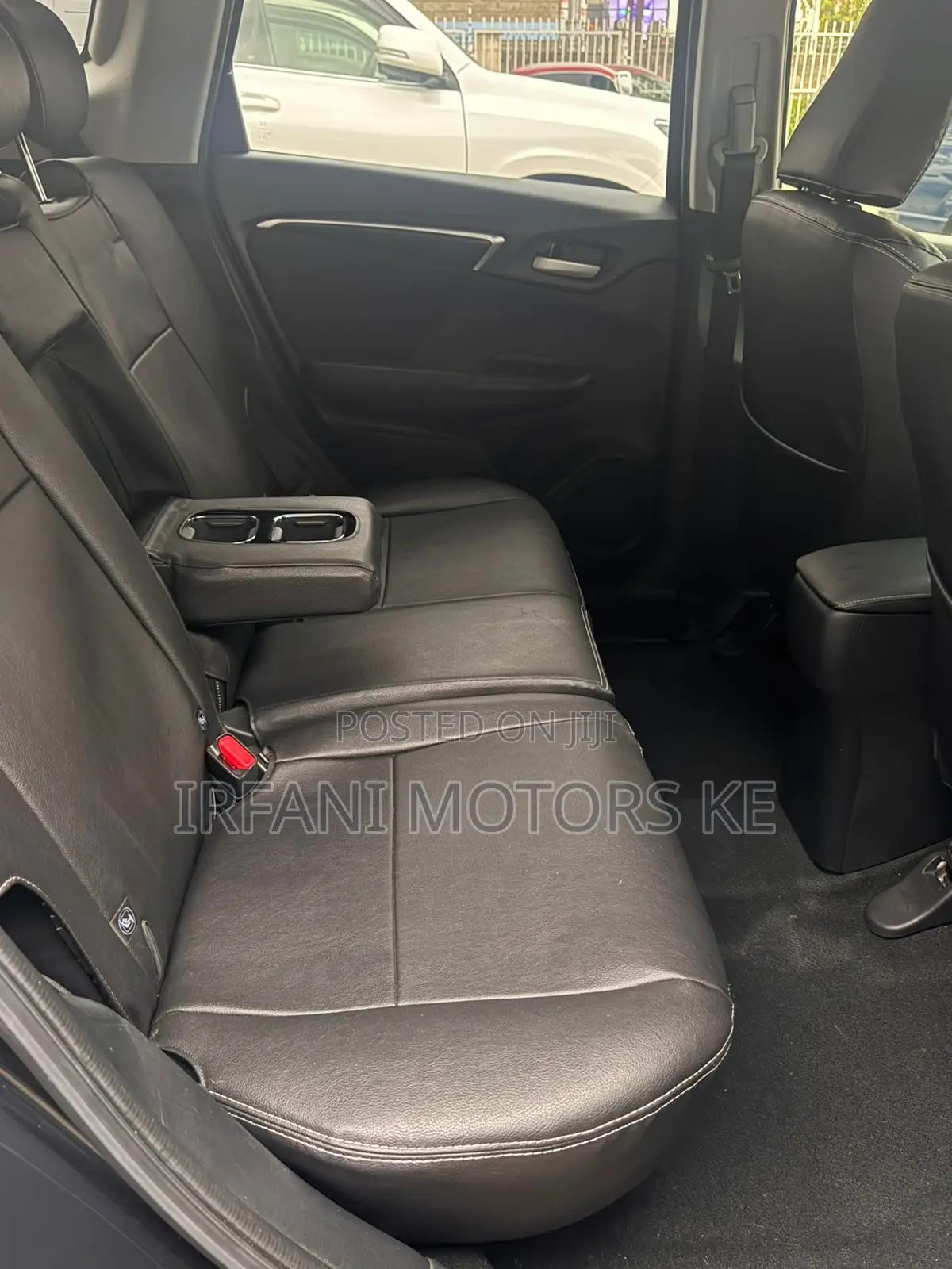 Honda Shuttle 1.5 Hybrid 2WD 2019 Black