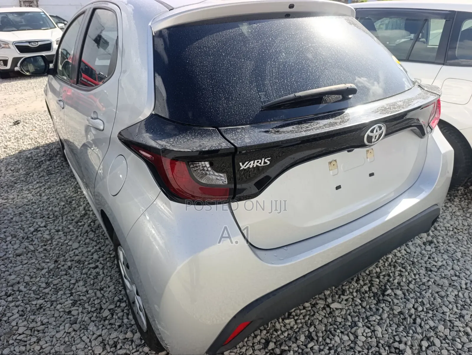 Toyota Yaris 2020 Silver
