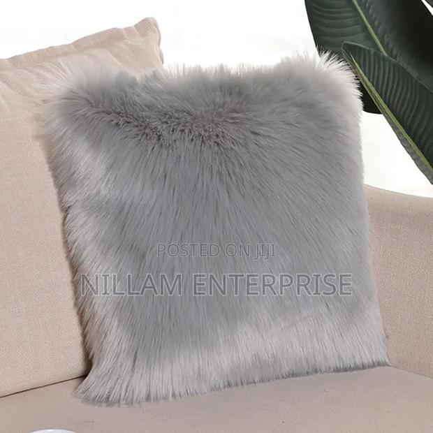 Fluffy Pillow Cover - thumbnail 4
