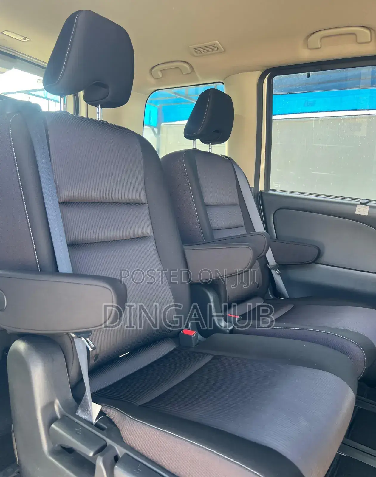 Nissan Serena 2019 Pearl