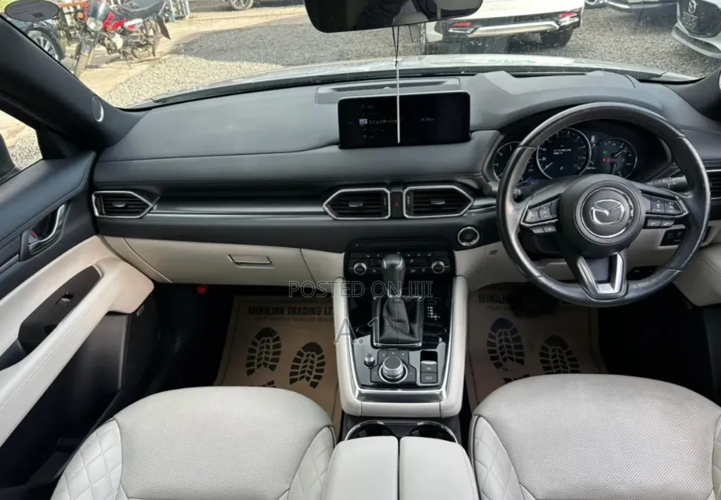 Mazda CX-8 2021 Silver